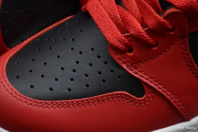 Kick Theory BQ4422-600 High 1 Jordan 85 Red Varsity Air 0515